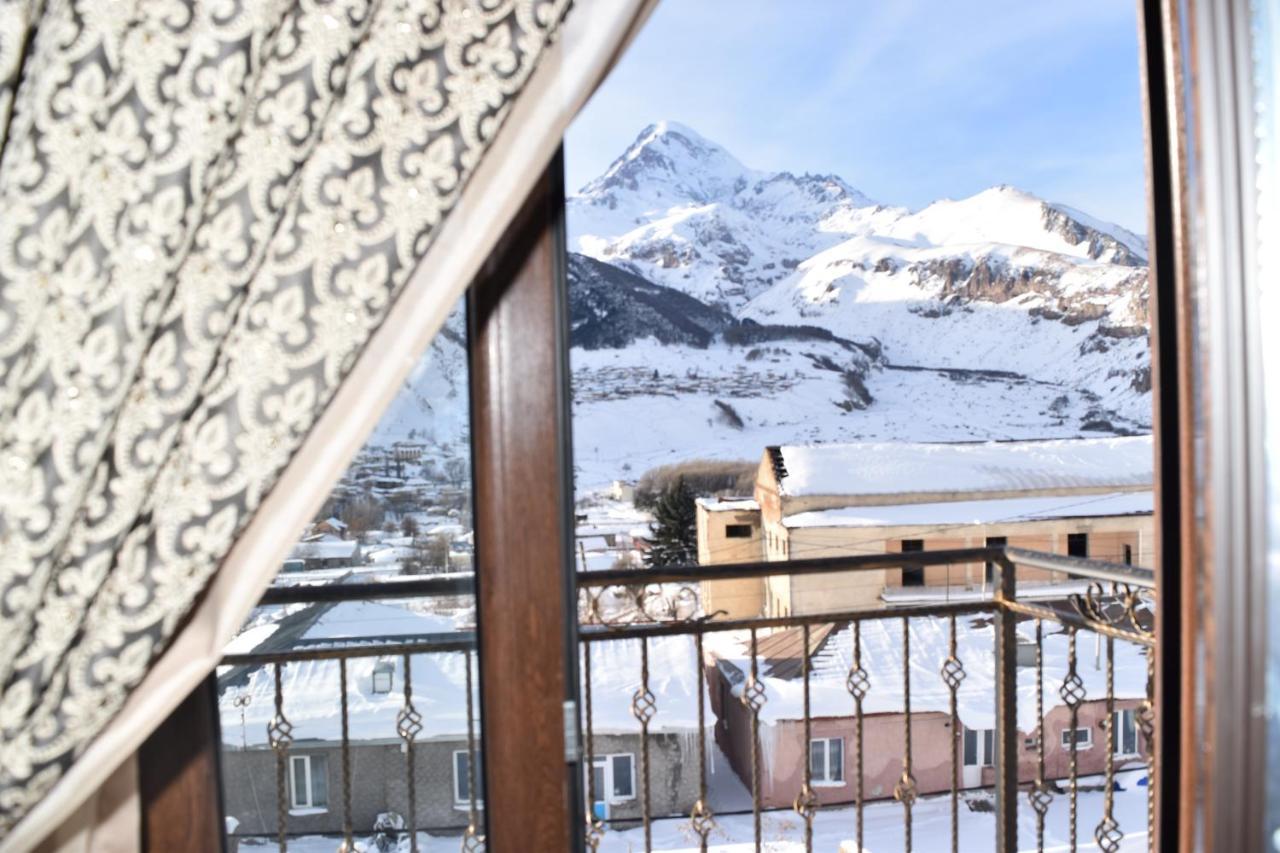 Hotel Iveria Kazbegi Eksteriør bilde