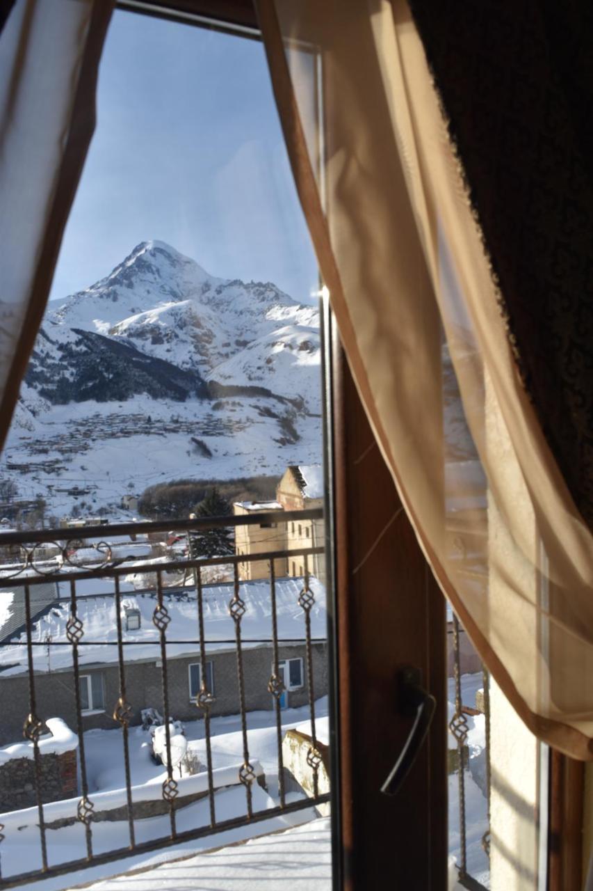 Hotel Iveria Kazbegi Eksteriør bilde