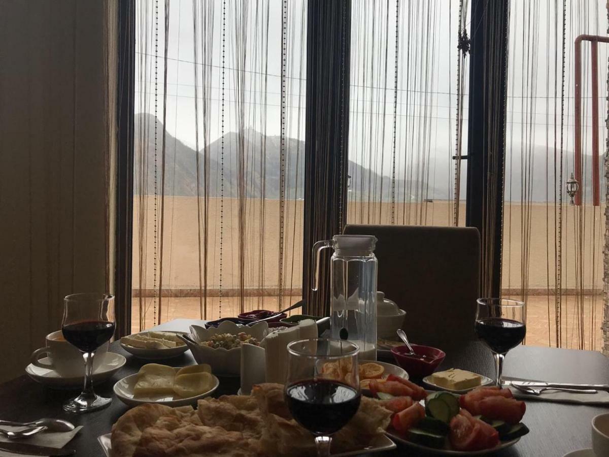 Hotel Iveria Kazbegi Eksteriør bilde